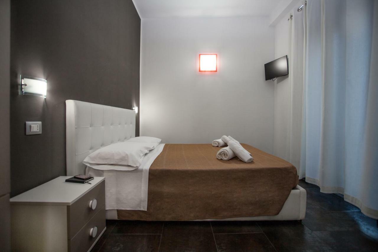 For 3* Taormina